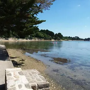 Au Bord Du Golfe Du Morbihan , Arradon France